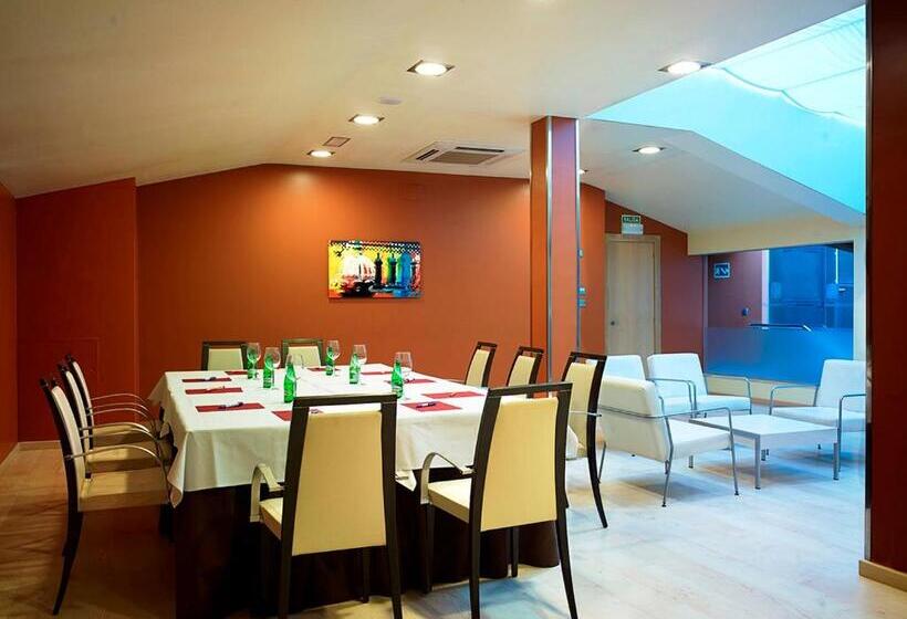 هتل Alda Palacio Valdes