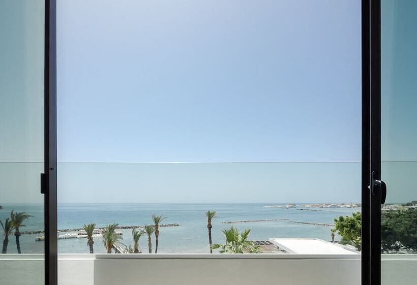 בית מלון כפרי Almyra