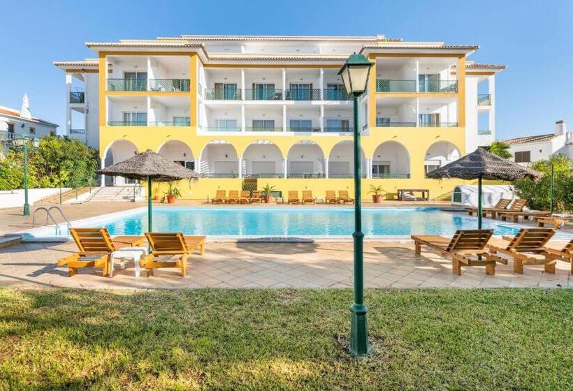 ホテル Apartamentos Turisticos Alagoa Praia