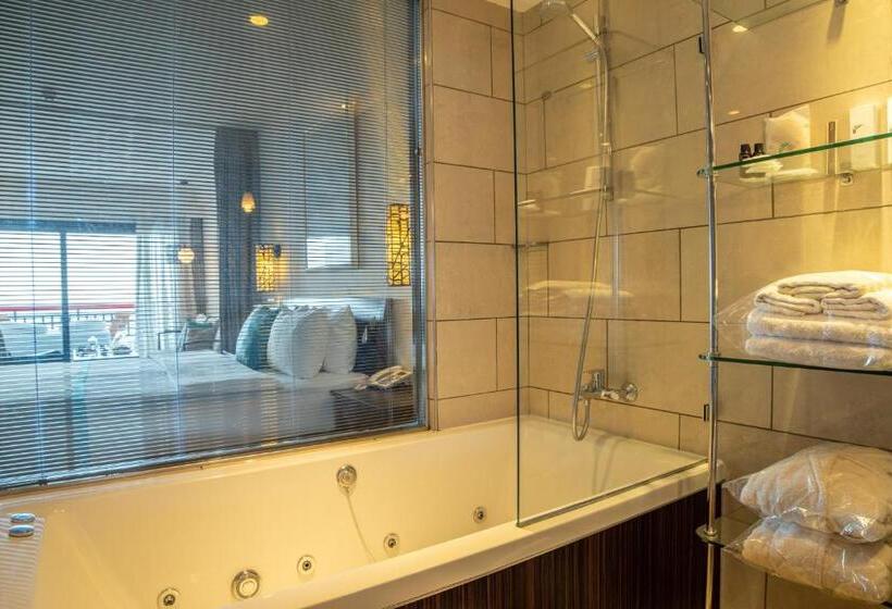 Отель Arkin Palm Beach