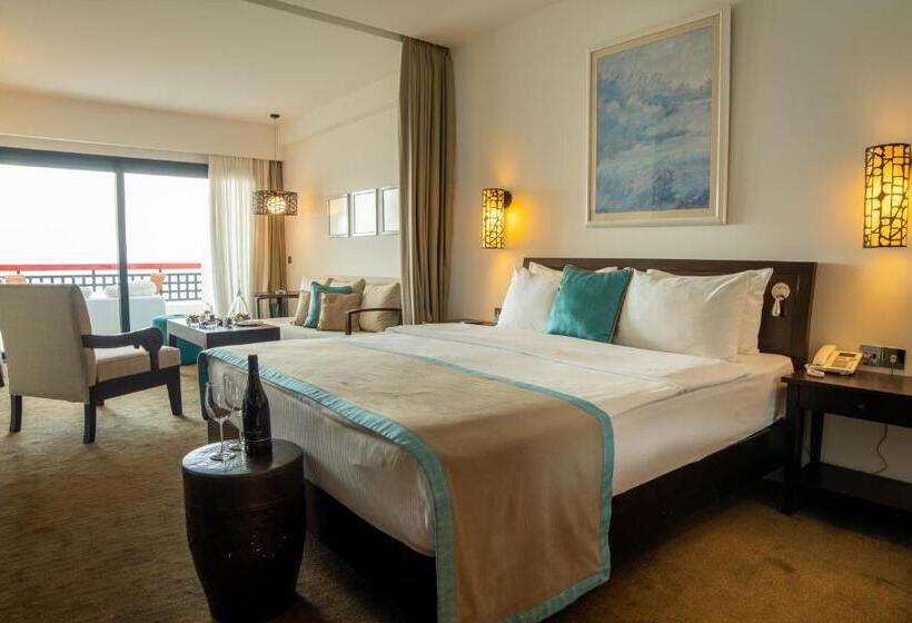 Отель Arkin Palm Beach