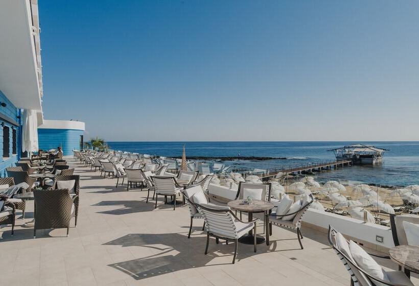 Отель Arkin Palm Beach