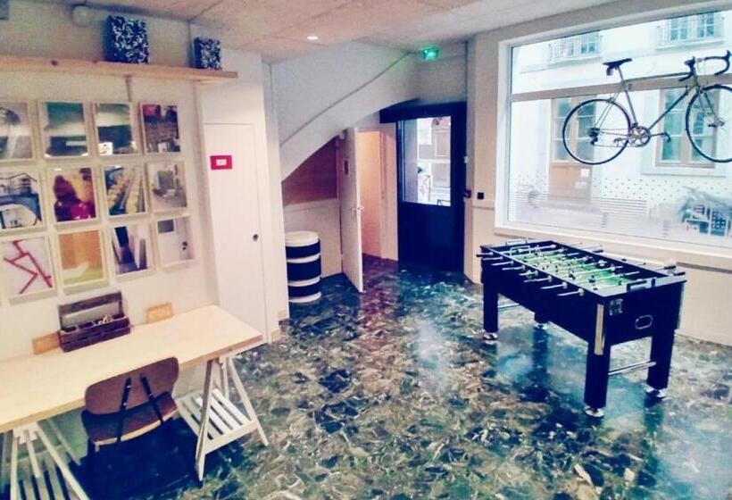 호텔 Artyster Clermontferrand