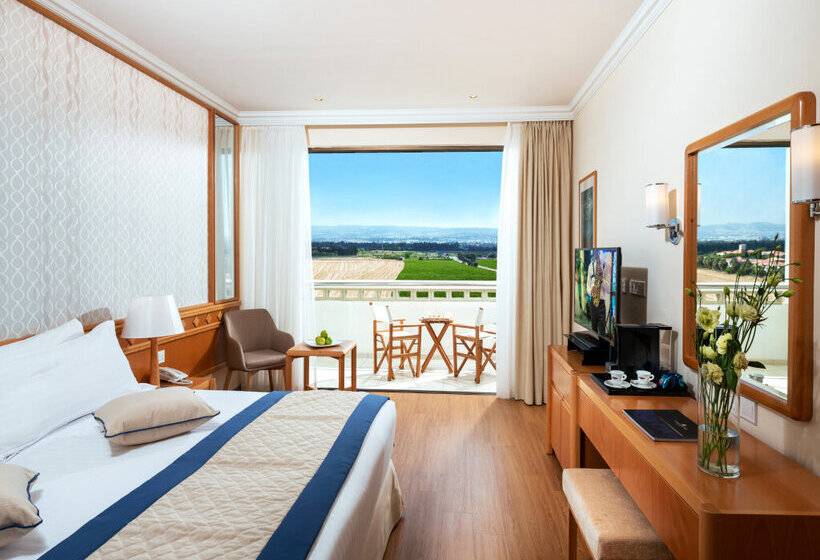 Constantinou Bros Athena Beach Hotel