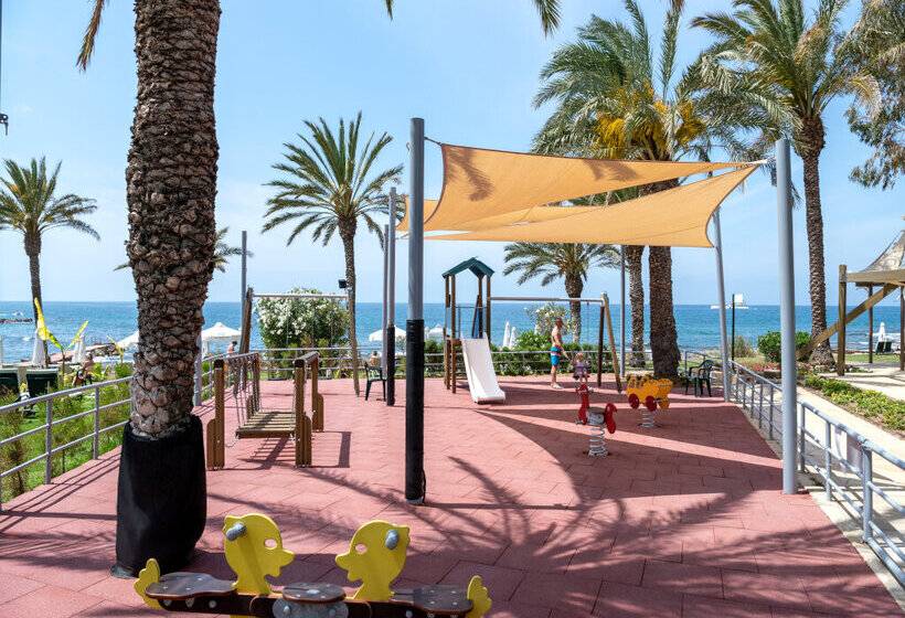 Constantinou Bros Athena Beach Hotel