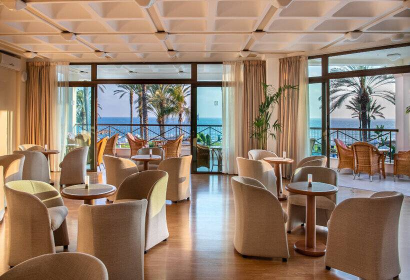 Constantinou Bros Athena Beach Hotel