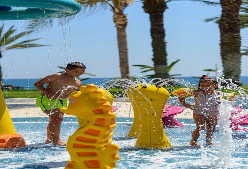 Constantinou Bros Athena Beach Hotel