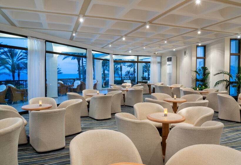 Constantinou Bros Athena Beach Hotel