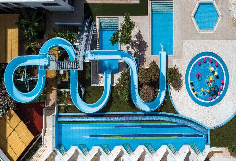 Constantinou Bros Athena Beach Hotel