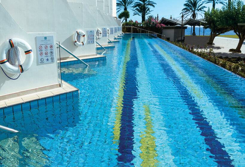 Constantinou Bros Athena Beach Hotel