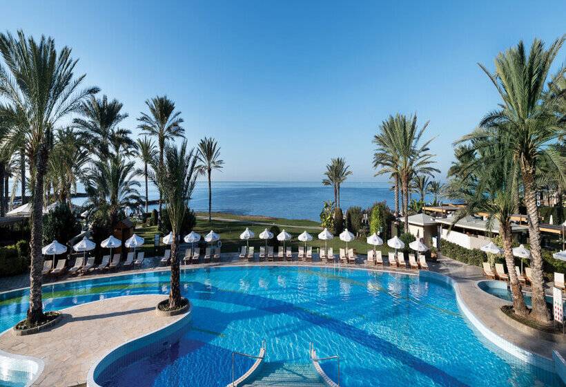 Constantinou Bros Athena Beach Hotel