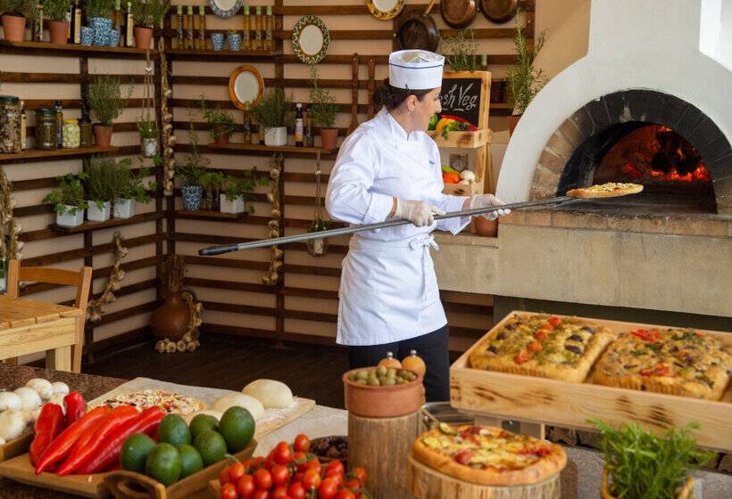 Constantinou Bros Athena Beach Hotel