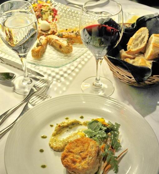 فندق Auberge Des Falaises