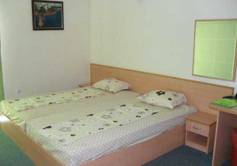 Fotos del hotel Family  Aurelia:  5