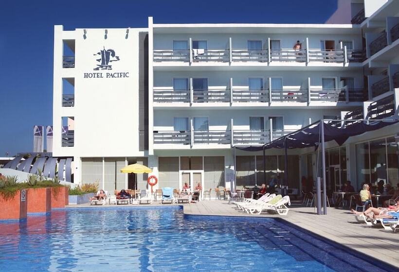 Azuline Hotel Pacific