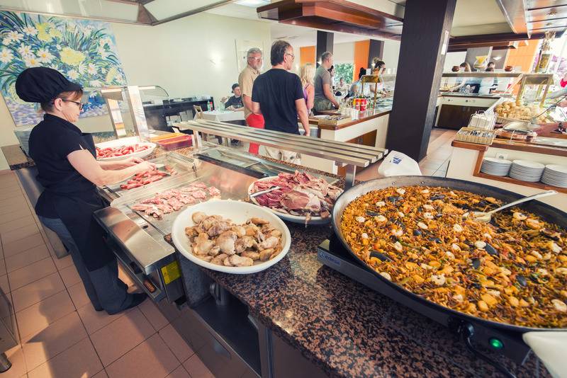 Azuline Hotel Pacific