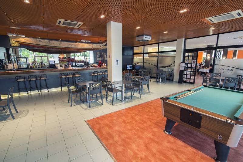 Azuline Hotel Pacific