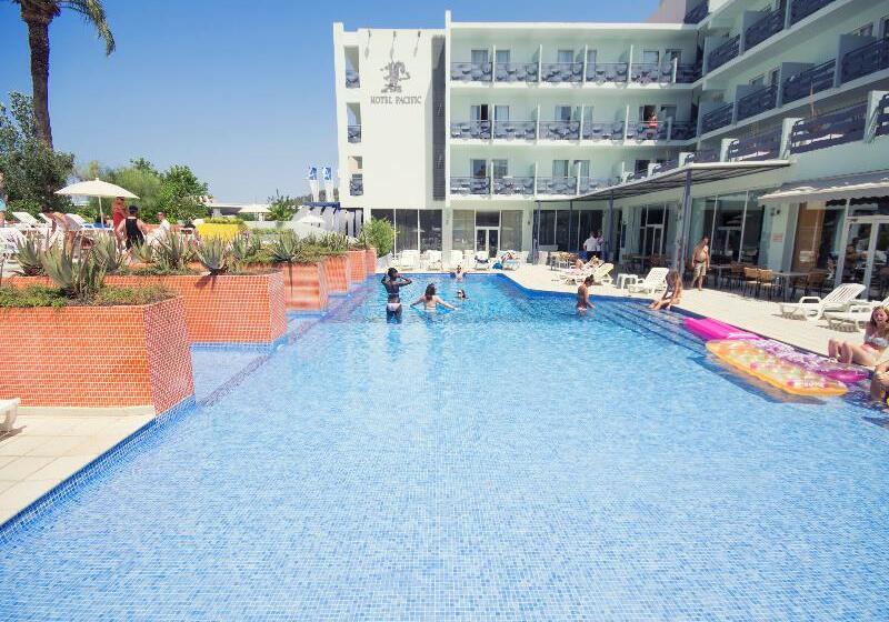 Azuline Hotel Pacific