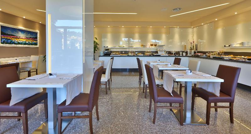 Отель Best Western Plus Tigullio Royal