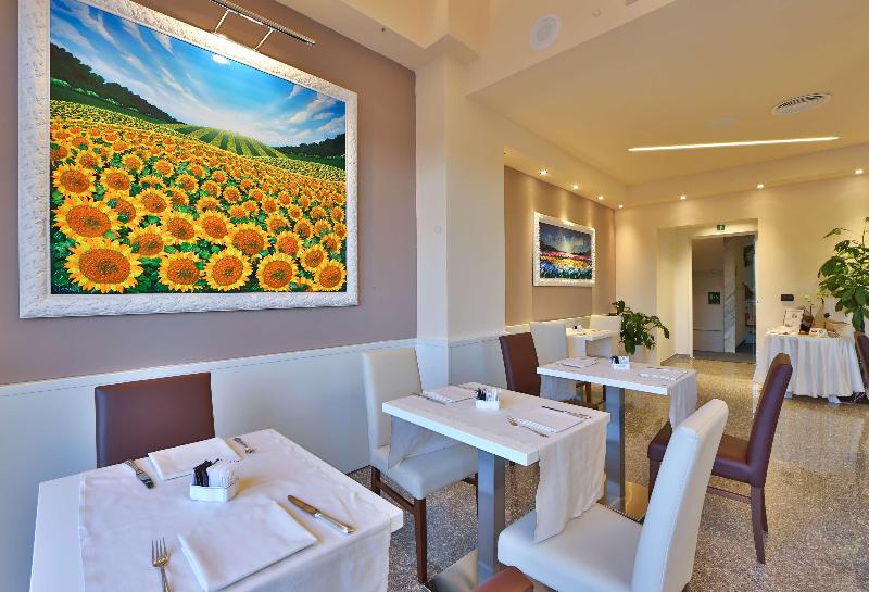 Отель Best Western Plus Tigullio Royal