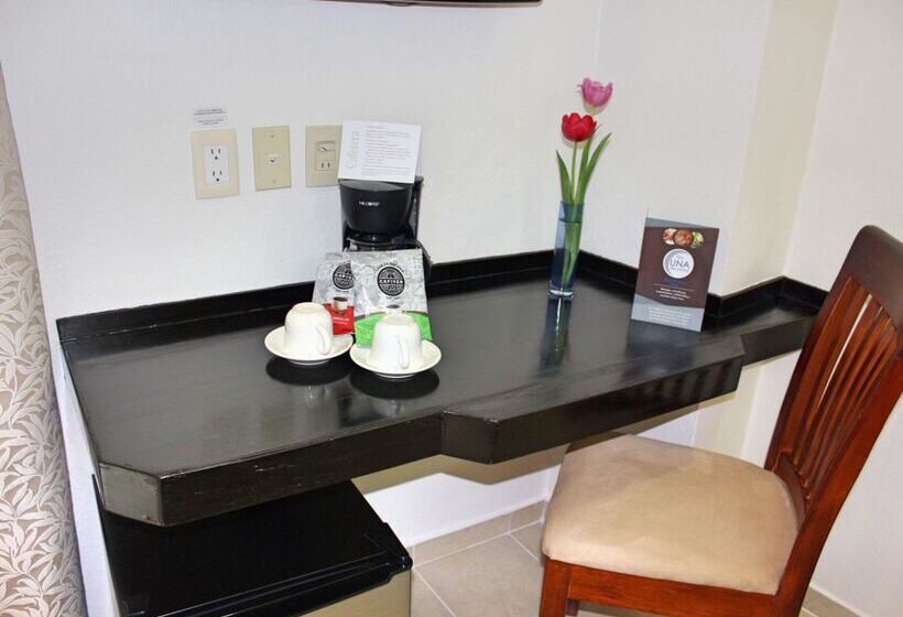 ホテル Best Western Taxco