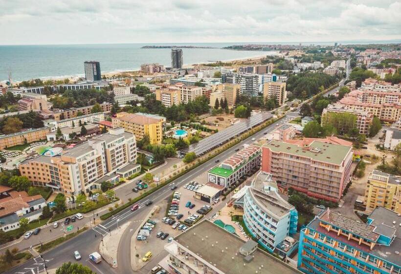 Bohemi Hotel All Inclusive And Free Parking