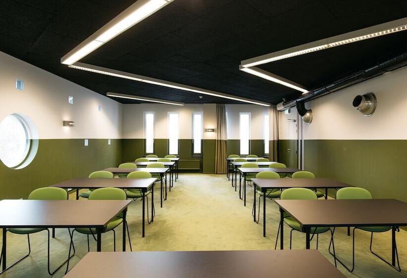 هتل Vaeshartelt Maastricht