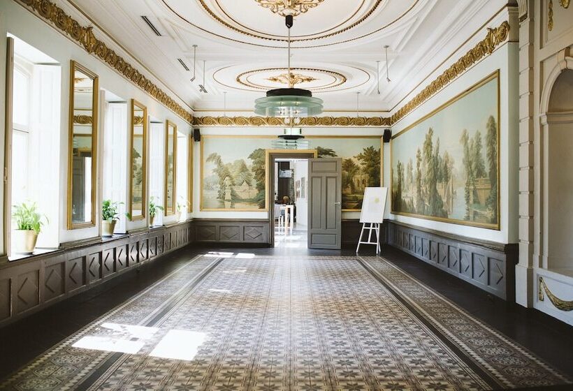 هتل Vaeshartelt Maastricht