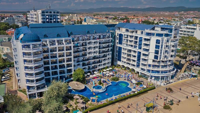 Отель Chaika Beach Resort