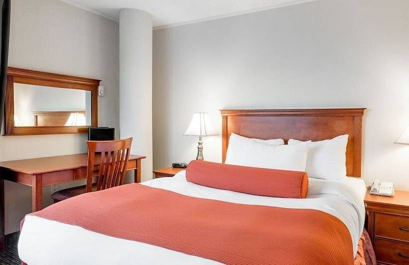 호텔 Chrome Montreal Centreville