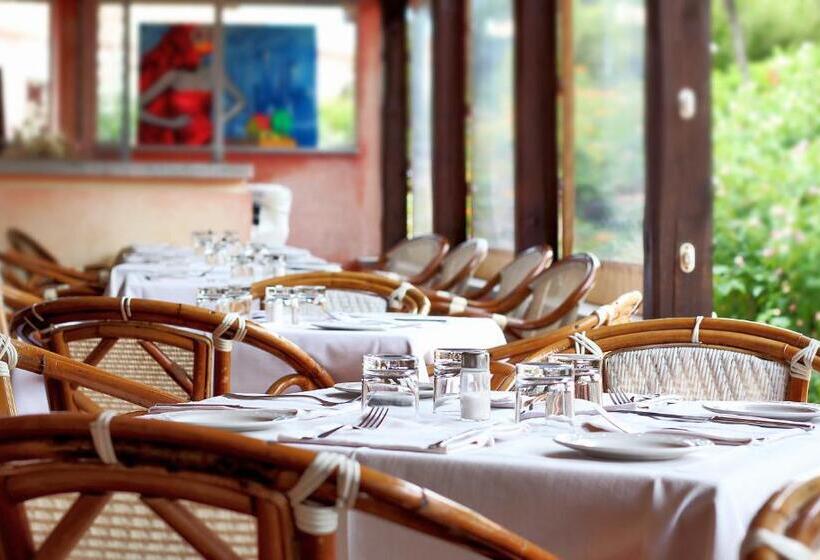 فندق Colonna Country Club