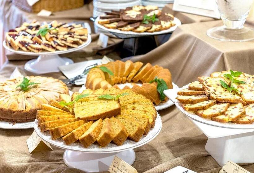 فندق Colonna Country Club