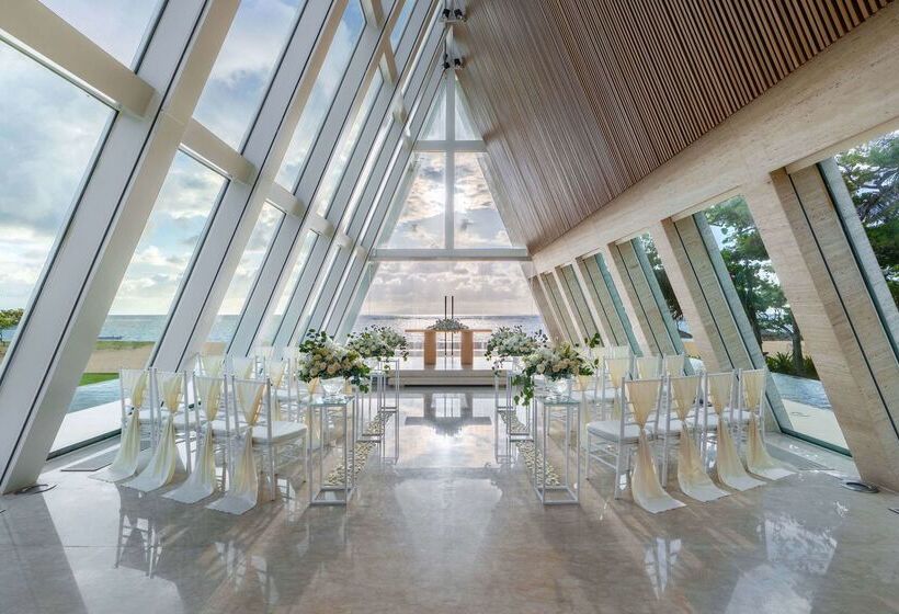 בית מלון כפרי Conrad Bali