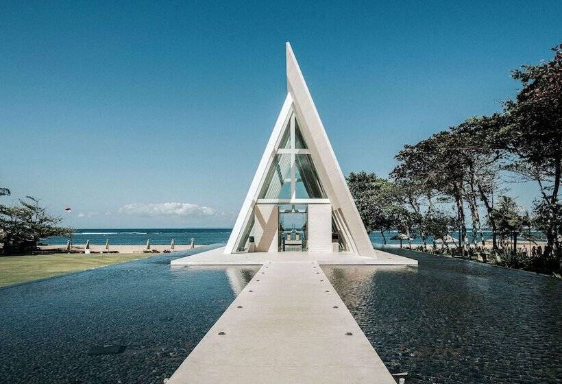 בית מלון כפרי Conrad Bali