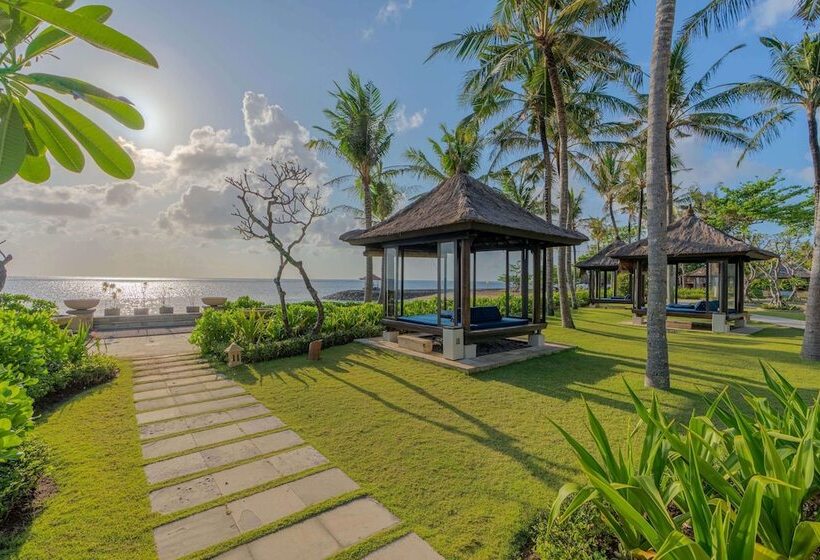 בית מלון כפרי Conrad Bali