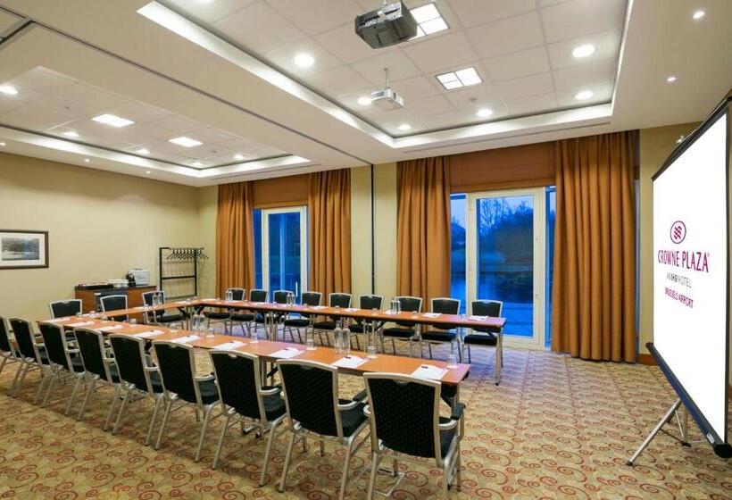 Отель Crowne Plaza Brussels Airport, An Ihg