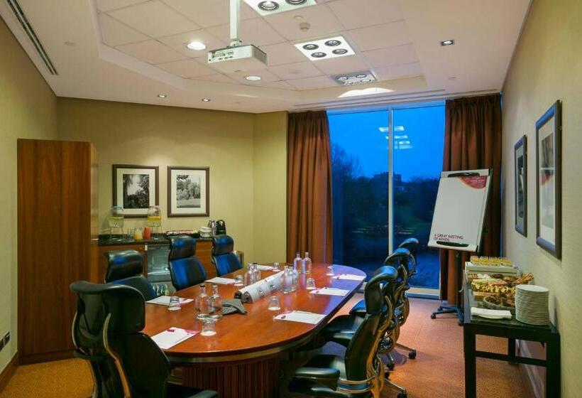 Отель Crowne Plaza Brussels Airport, An Ihg