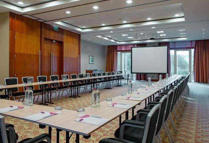 Отель Crowne Plaza Brussels Airport, An Ihg