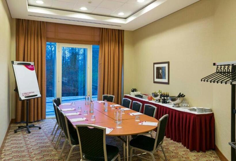 Отель Crowne Plaza Brussels Airport, An Ihg