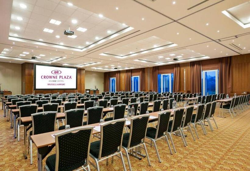 Отель Crowne Plaza Brussels Airport, An Ihg