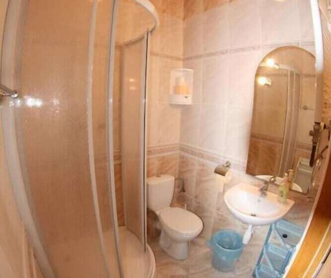 فندق Daisy Budget