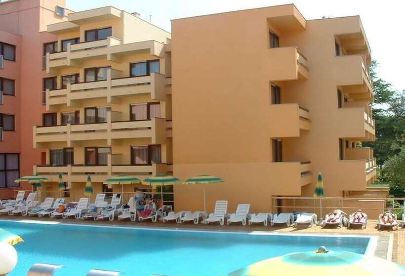 호텔 Donat   All Inclusive