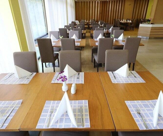 호텔 Donat   All Inclusive