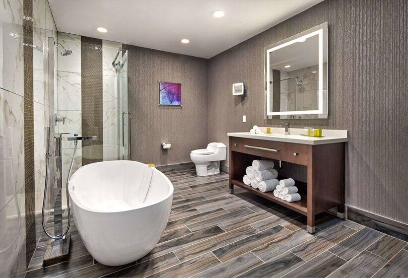 Hotel Doubletree By Hilton Halifax Dartmouth