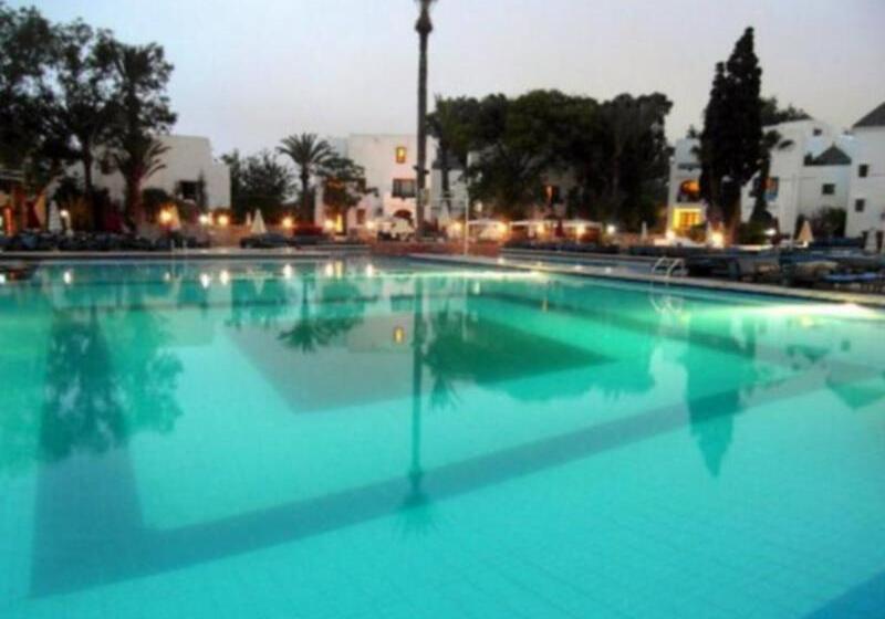 هتل El Pueblo Tamlelt