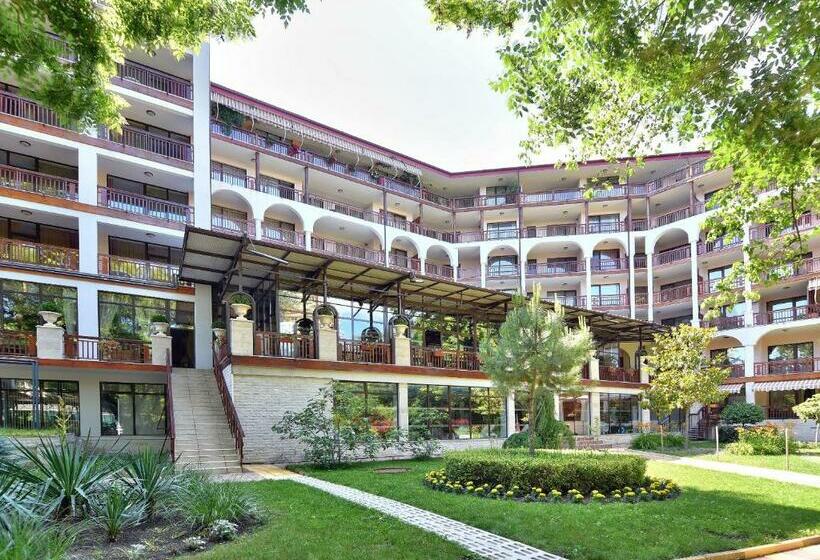Hotel Estreya Residence  And Spa