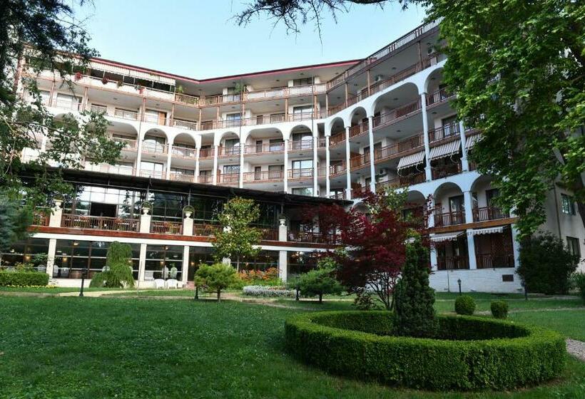 Estreya Residence Hotel And Spa