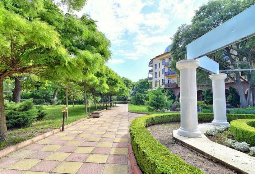 Estreya Residence Hotel And Spa