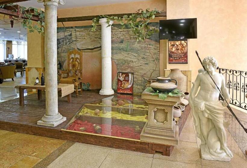 Estreya Residence Hotel And Spa