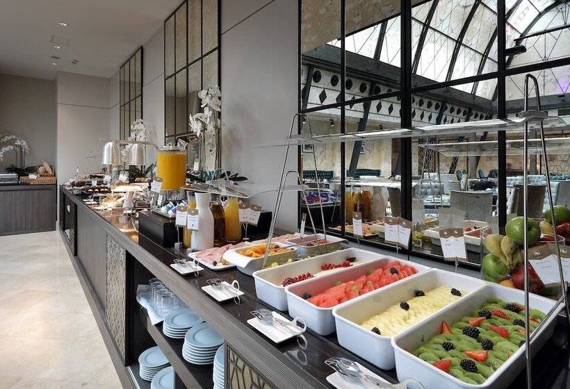 ホテル Eurostars Casa De La Lirica